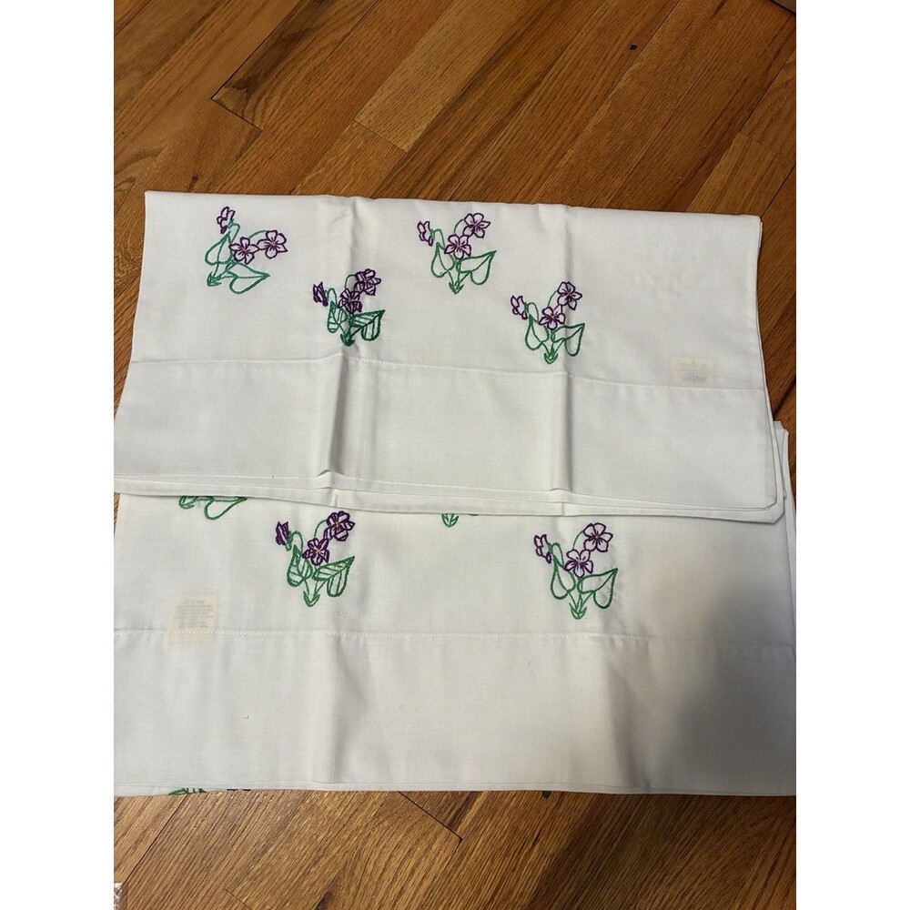 Vintage King size Embroidered Pillow Cases Purple Floral Cottagecore Lot Of 2